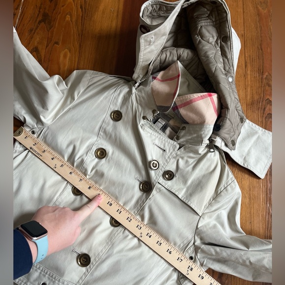 Burberry Brit Reymoor Quilted Vest Liner Removable Hooded Check Trench in size 8 - Picture 15 of 17